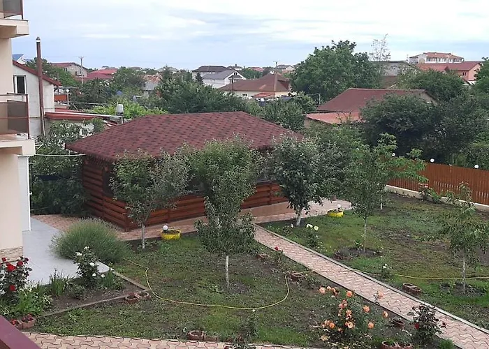 招待所 Timona- De Inchiriat