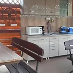 Guest house Timona- De Inchiriat